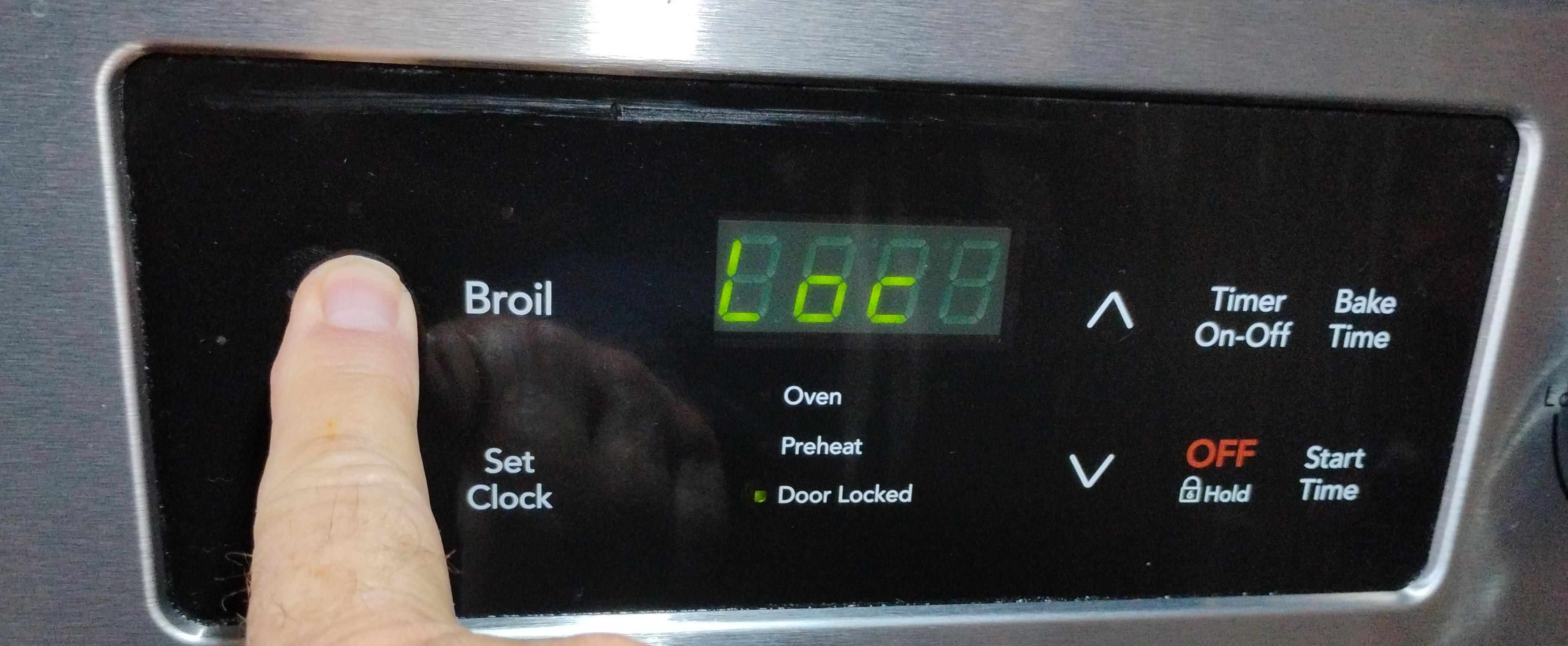 unlocking-the-oven-control-panel