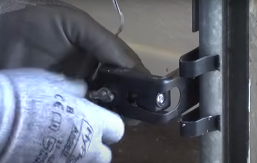 how-to-align-the-garage-door-opener-safety-sensors