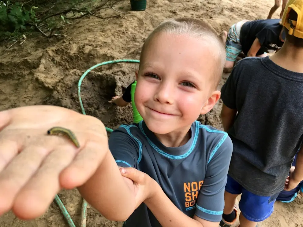 kid-holds-caterpillar.jpg
