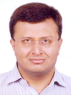 Dr.  Umang  Gunvantray  Thakkar