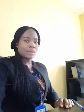 Dr. Nyoyoko, Veronica Fabian