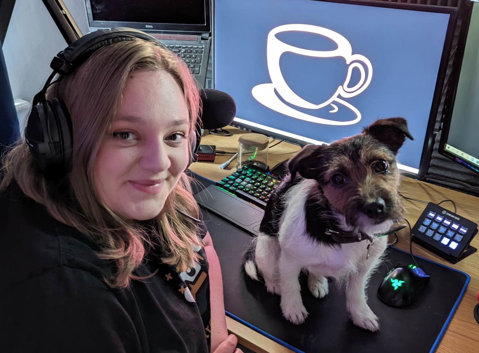 The Twitch streamer, Flippa_UK, with her dog.