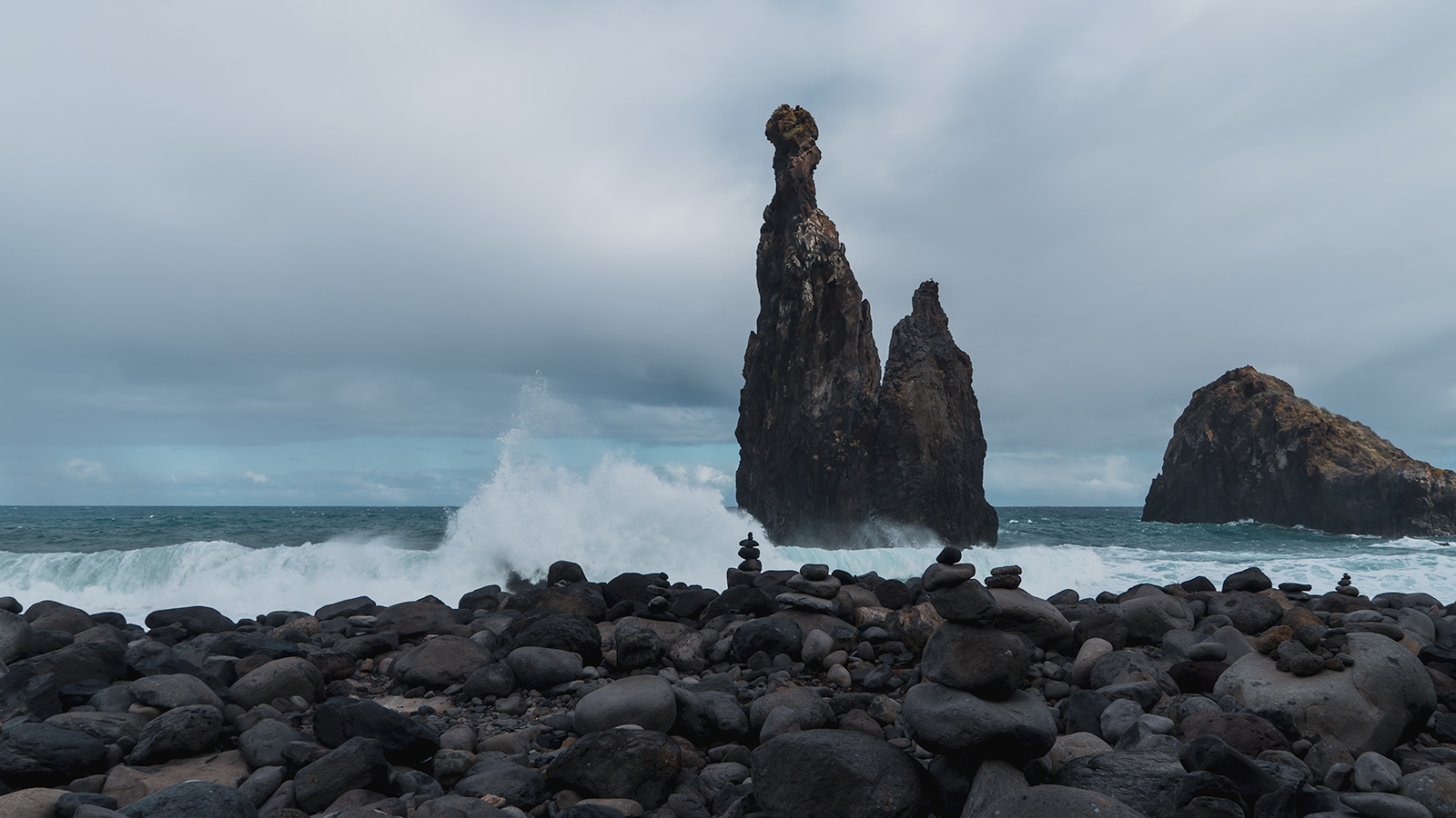 Ilhéus da Ribeira da Janela, Madeira