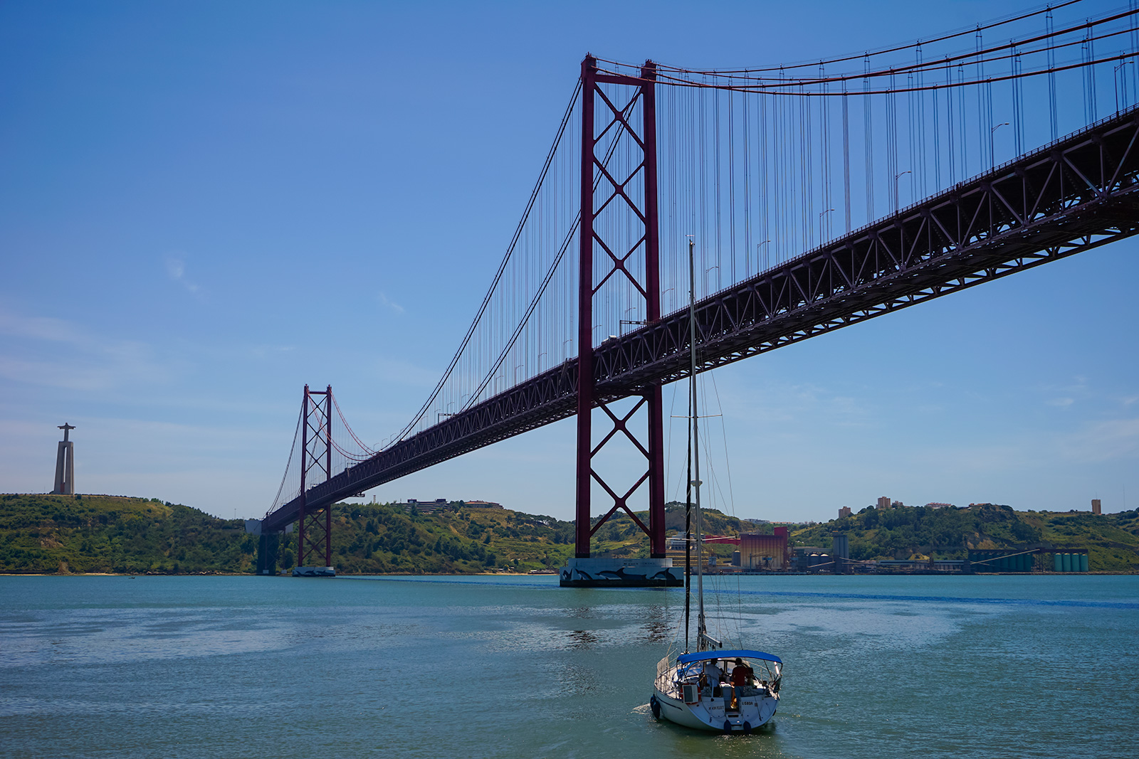 Huhtikuun 25. päivän silta (Ponte 25 de Abril)