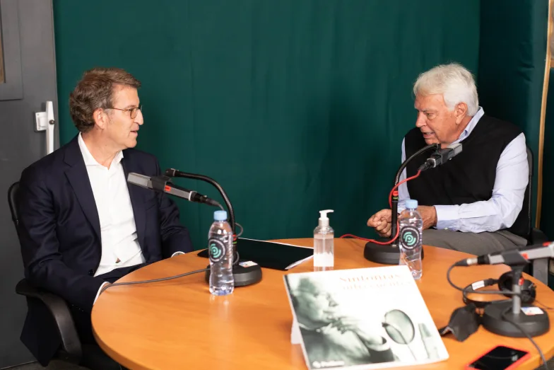 Alberto Núñez Feijóo was the last guest of the former president podcast