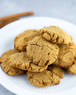 Paleo Gingersnap Cookies