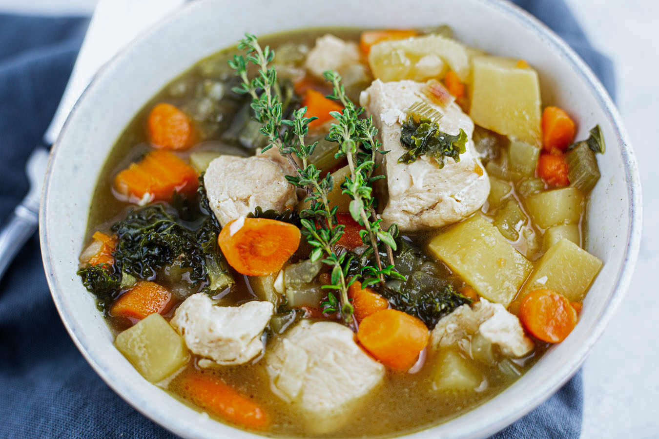 Paleo Chicken and Vegetable Soup - Macrostax