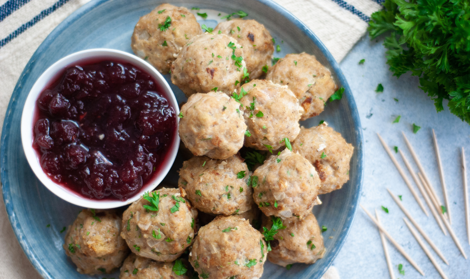 Turkey Stuffing Meatballs Macrostax