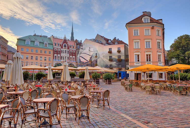 5 Cheapest Flights From The United States To Europe This Summer Hopper 5 Cheapest Flights From The United States To Europe This Summer Hopper