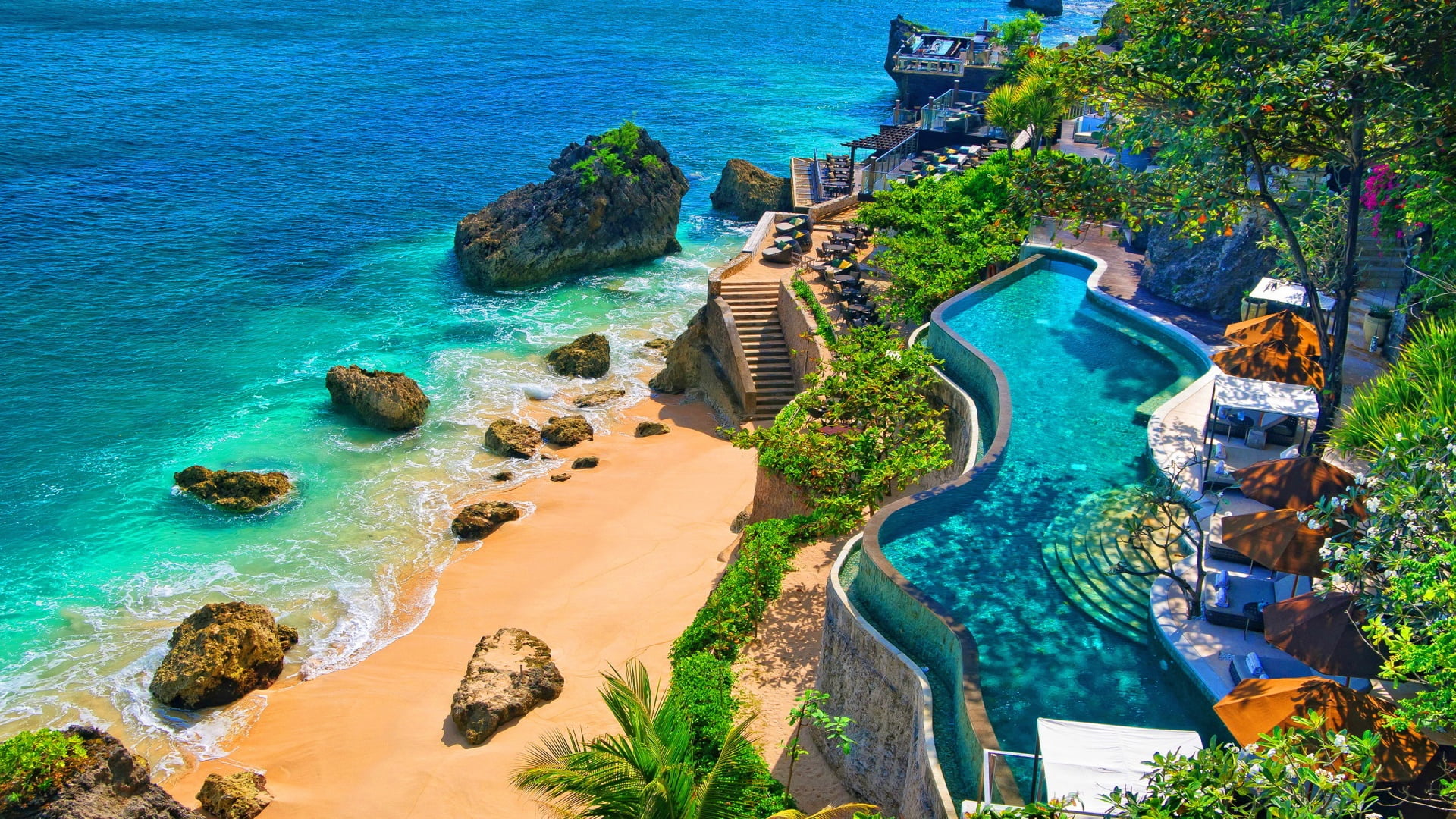 Top 10 Hidden Beach Gems Around the World