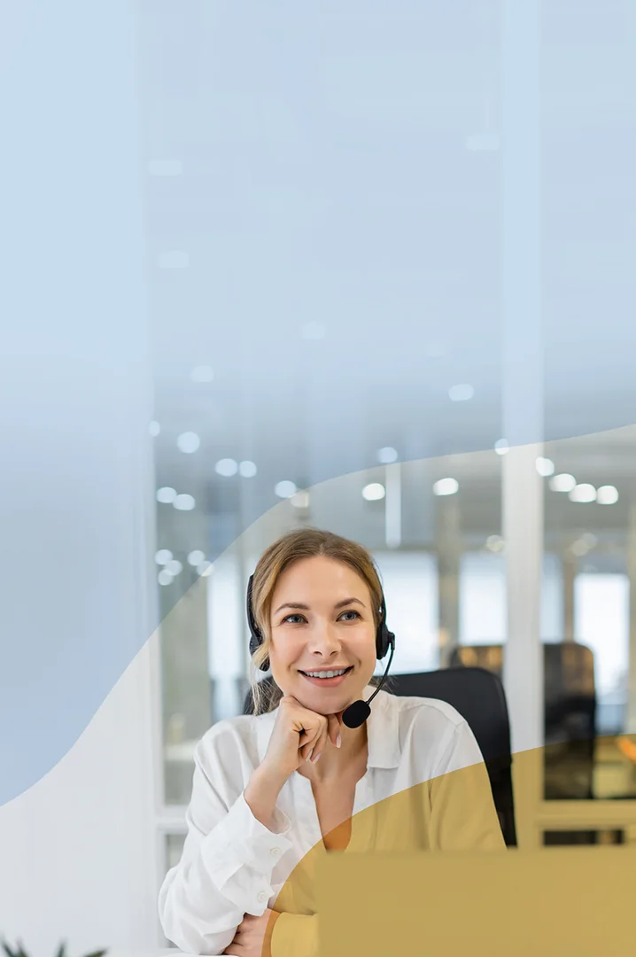 banner-woman-with-headset-3-m