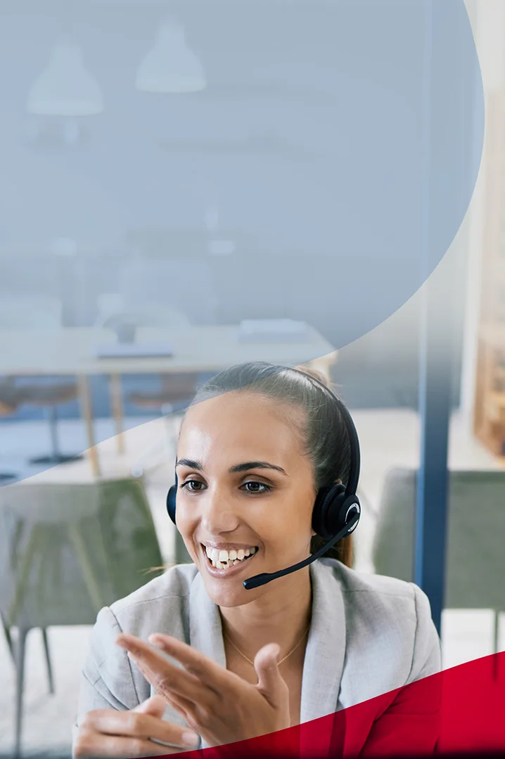 banner-female-smiling-headset-m