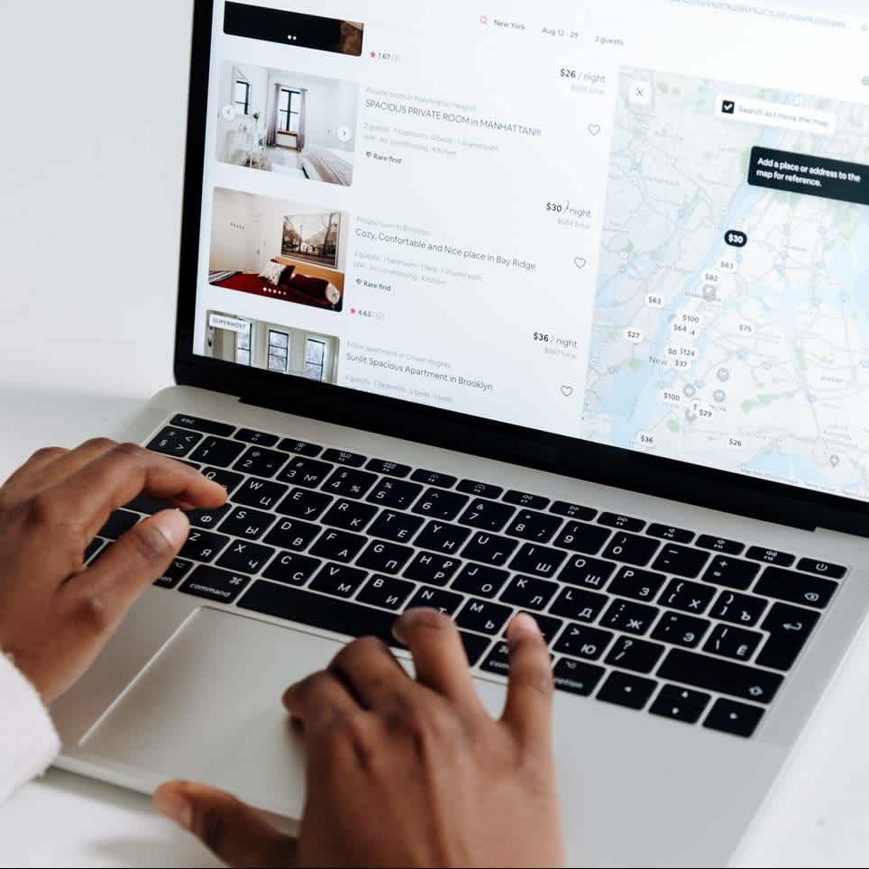 Hoterie - Airbnb SEO illustration