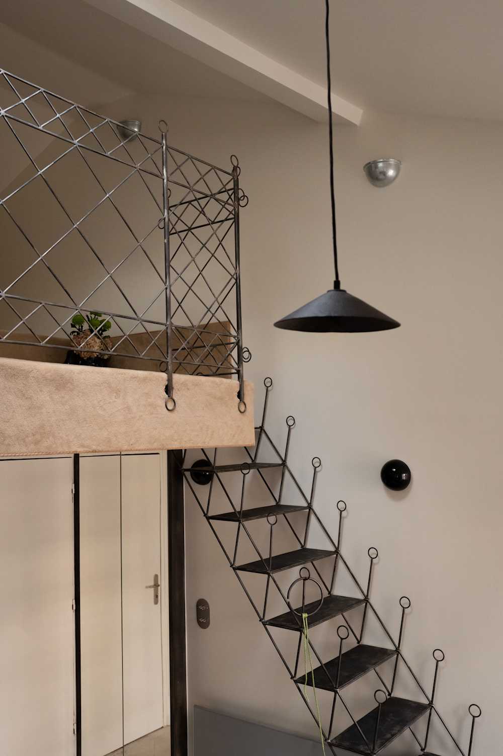 Boinod - Living room - Scales overview