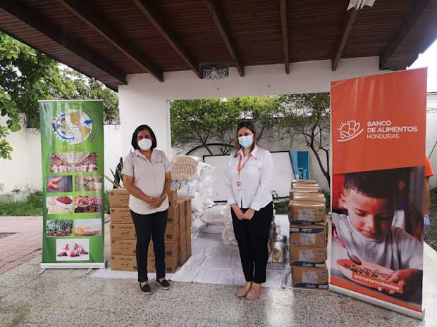 Donación de alimento por COVID 19