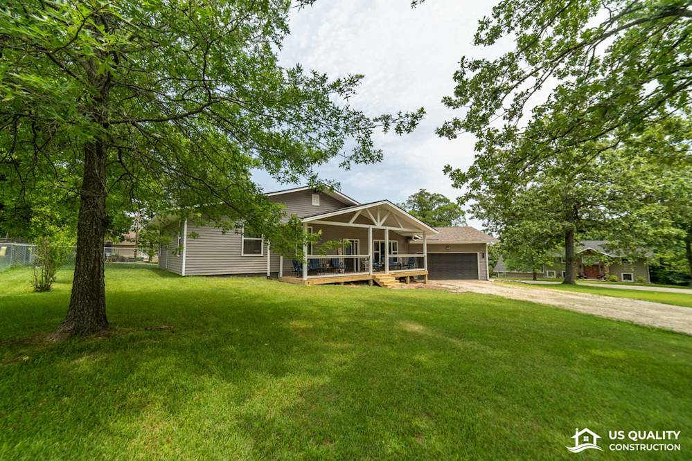 Siding Replacement & New Deck