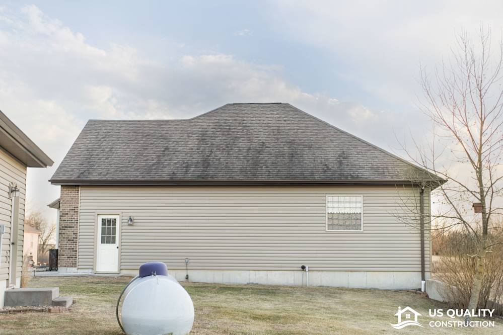 Vinyl Siding, Trim, Soffit & Gutters