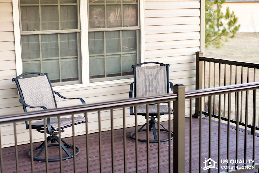 Vinyl Siding, Trim, Soffit & Gutters