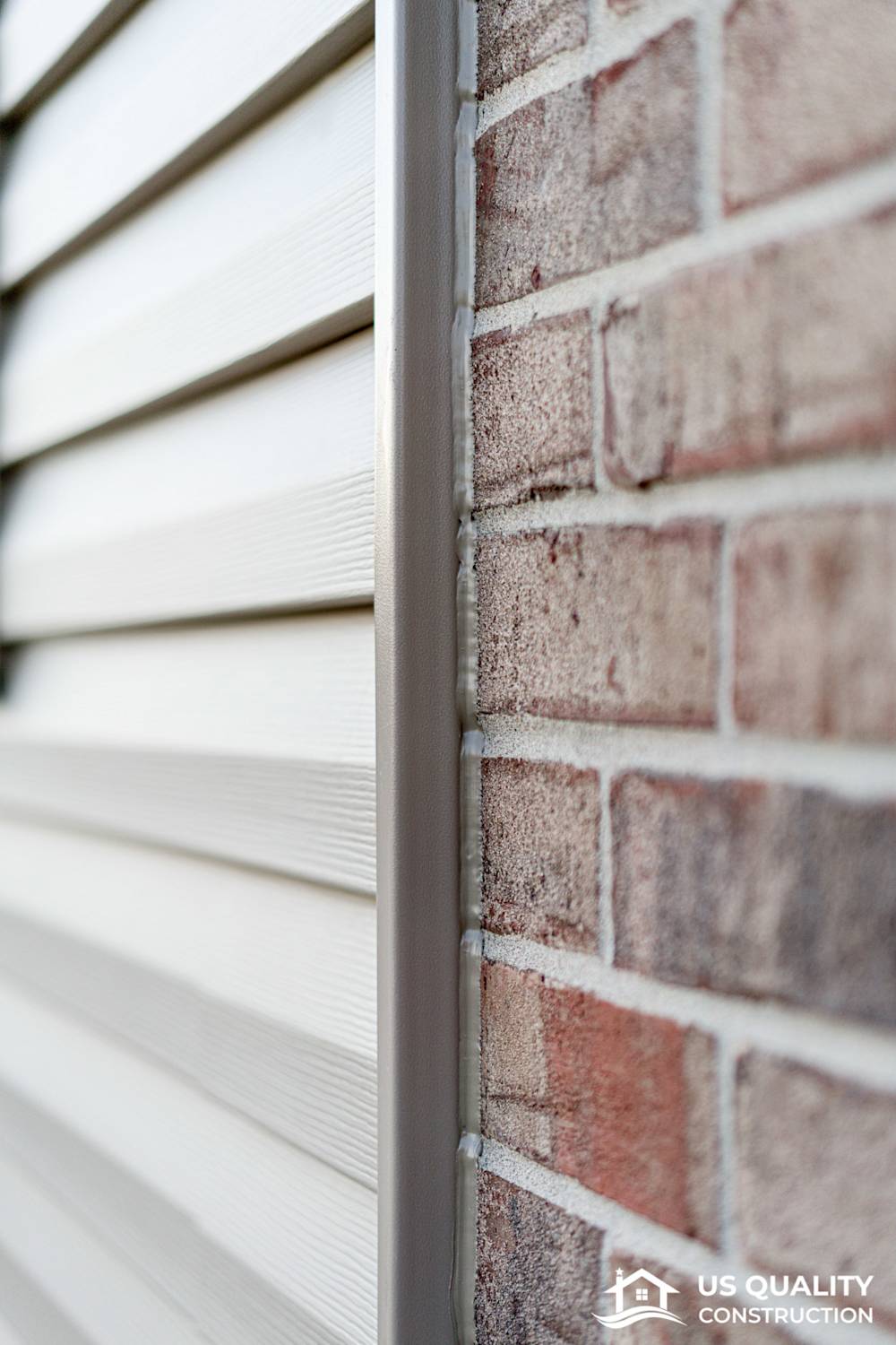 Vinyl Siding, Trim, Soffit & Gutters