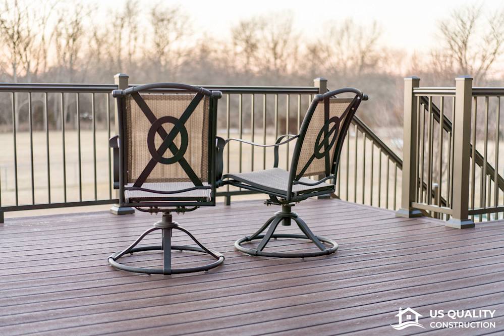 Vinyl Siding, Trim, Soffit & Gutters