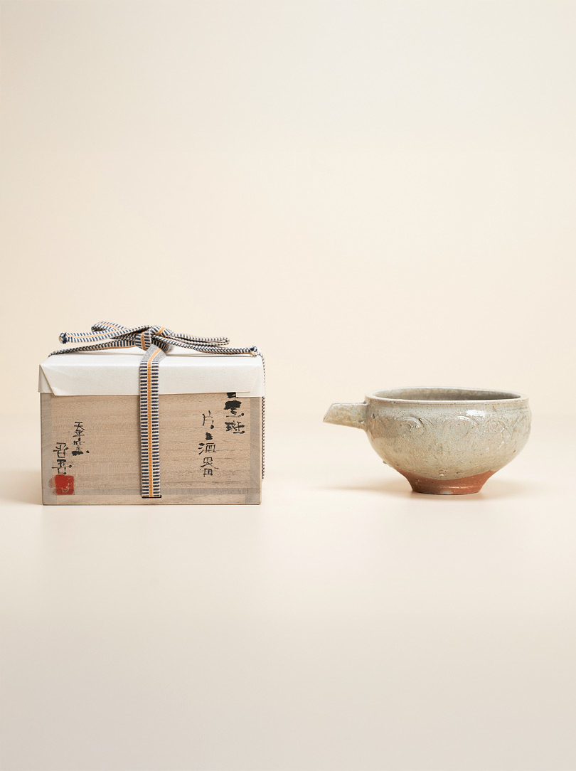 Katakuchi' sake pitcher - Shingo Oka | AGOBAY
