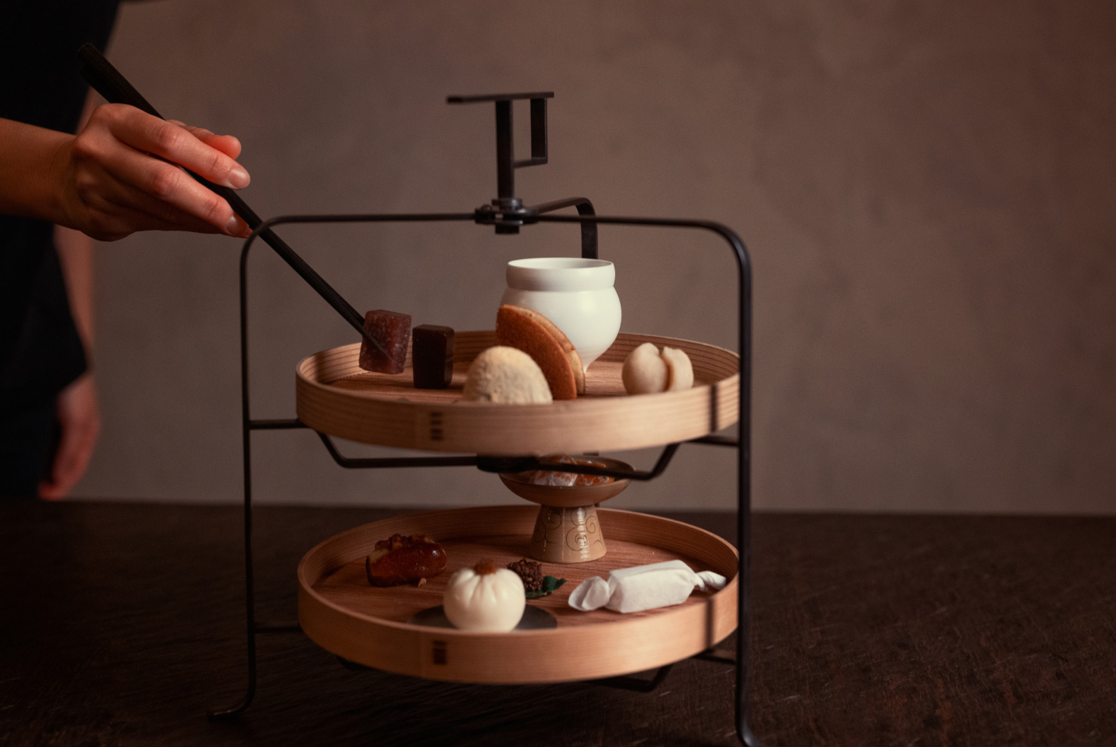 Afternoon tea stand - OGATA | AGOBAY