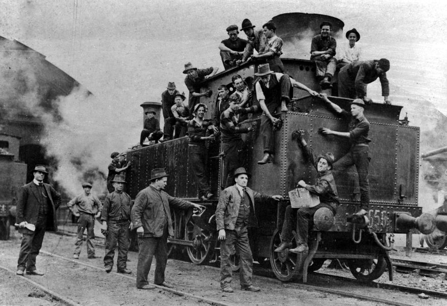 A photo of scabs during the 1917 Australian general strike.