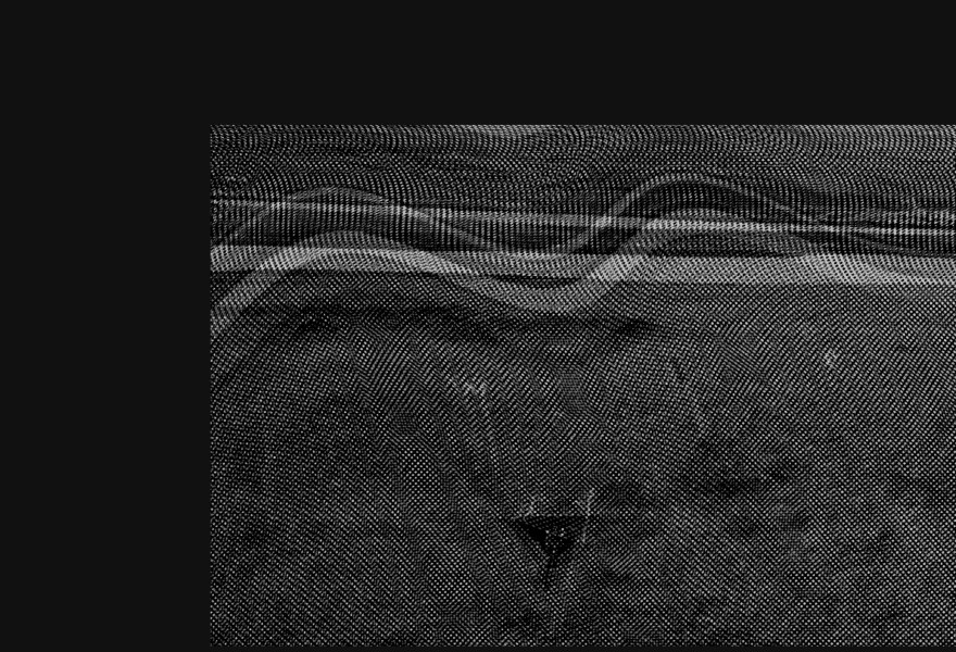 aliased image of oscillating lines