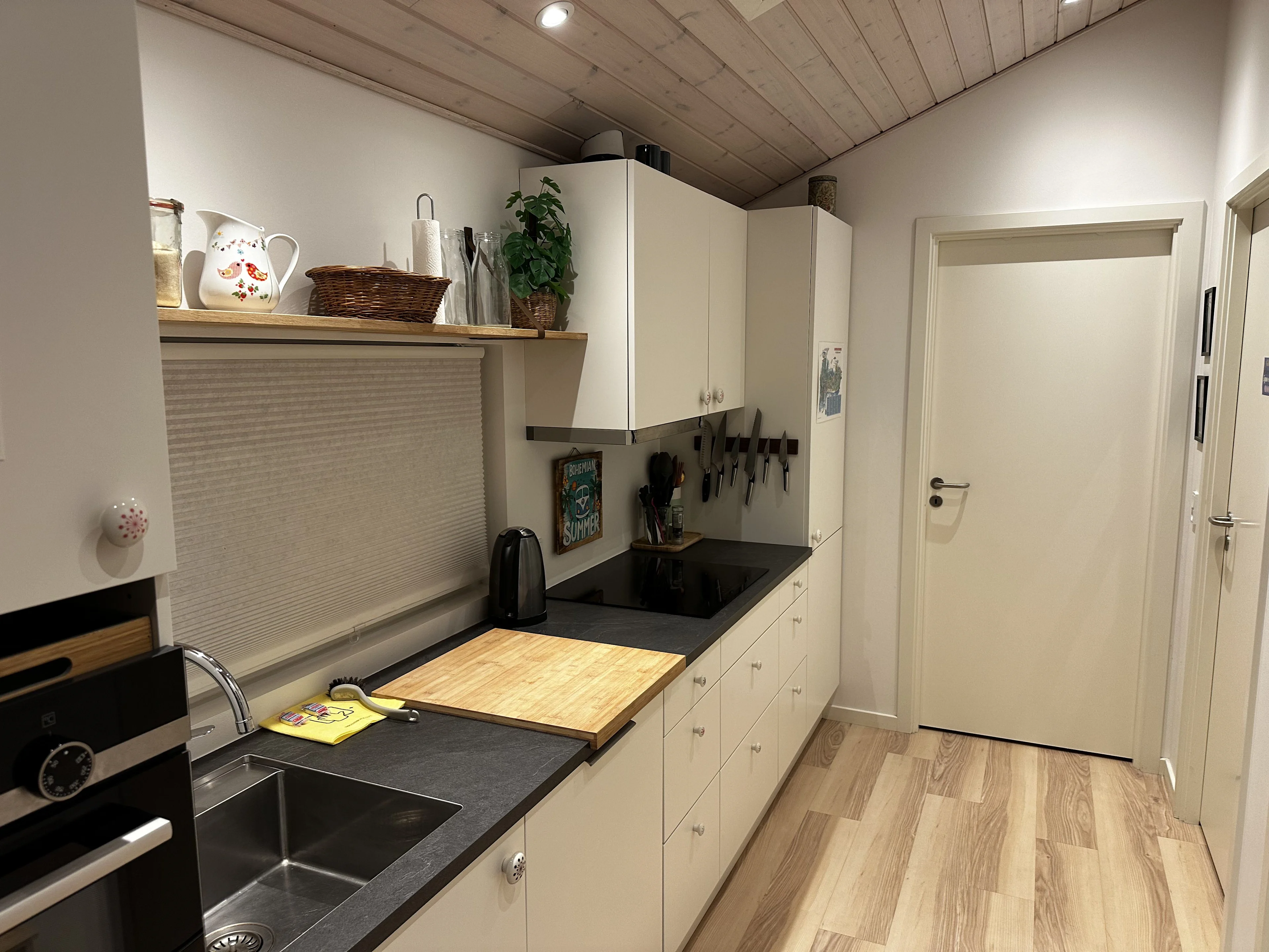 Cleaning - kitchen