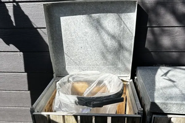 Pantcontainer
