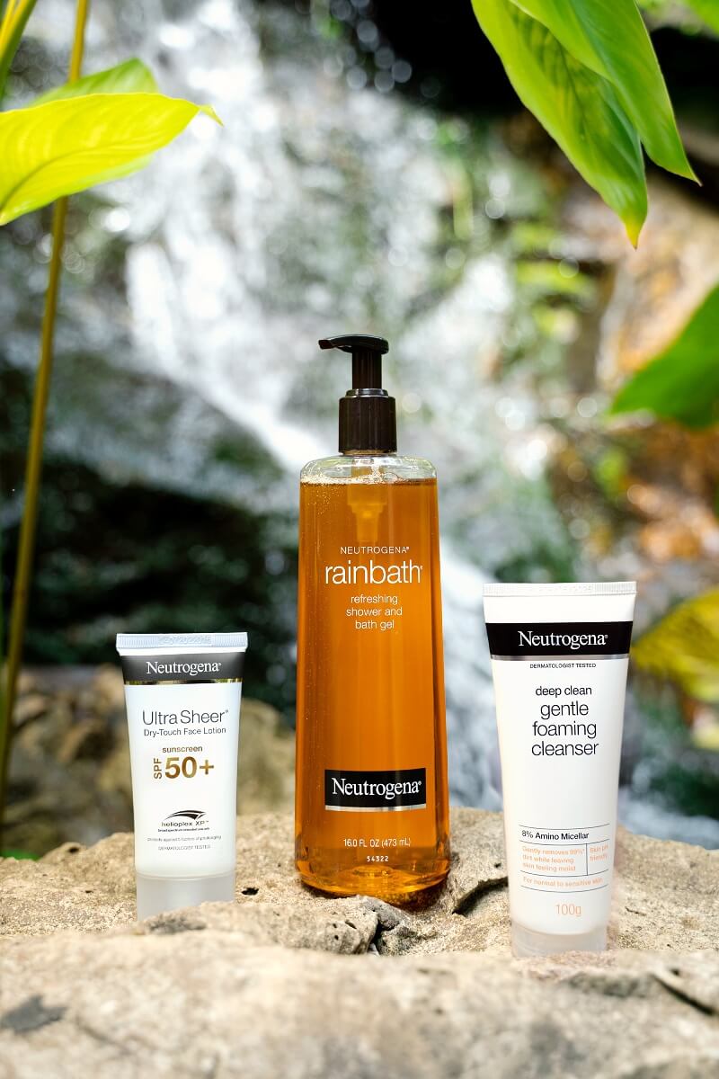 https://www.neutrogena.com.sg/sites/neutrogena_sg/files/neutrogena-hydro-boost-sunscreen-facial-bodycare-singapore-2022-3.jpg