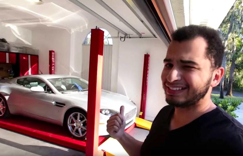 Tavarish Garage with BendPak Four Post Car Lift