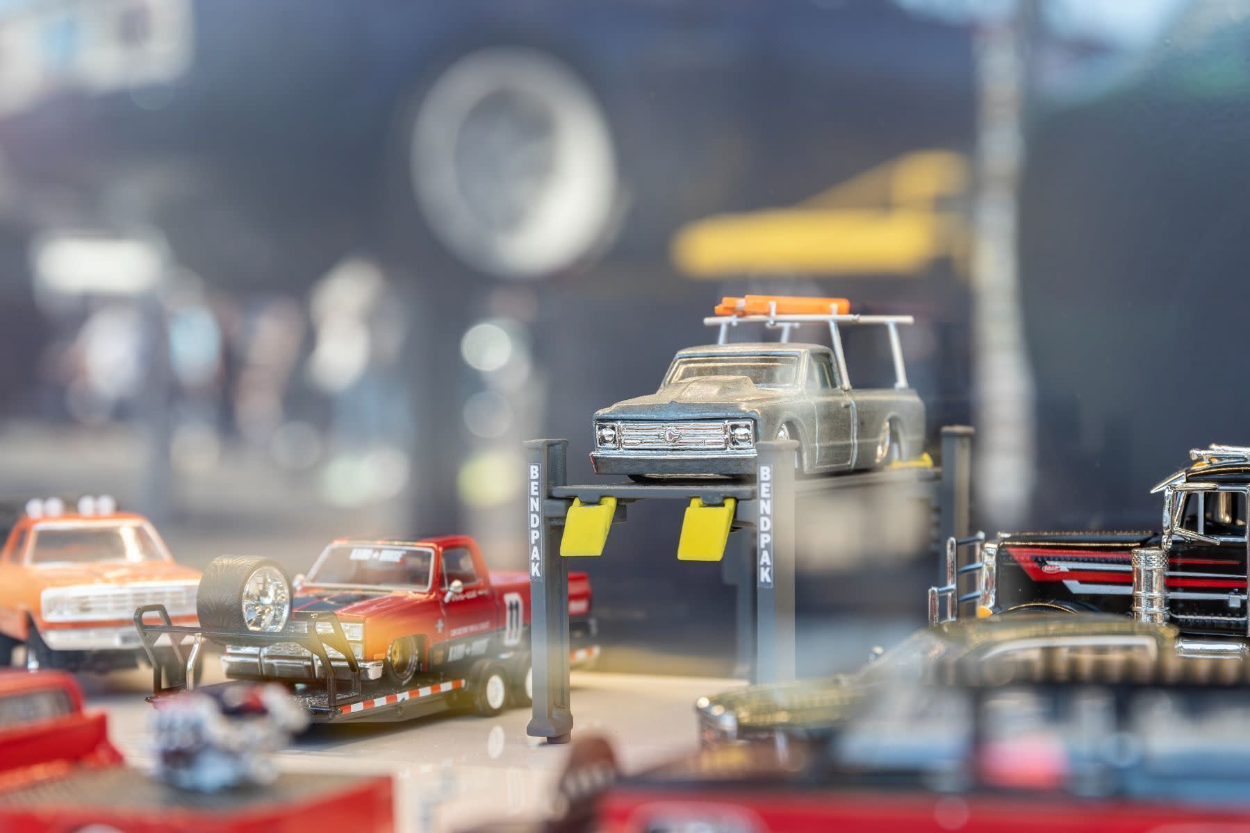 BendPak Diecast Vehicle Lift Miniature Display Close Up