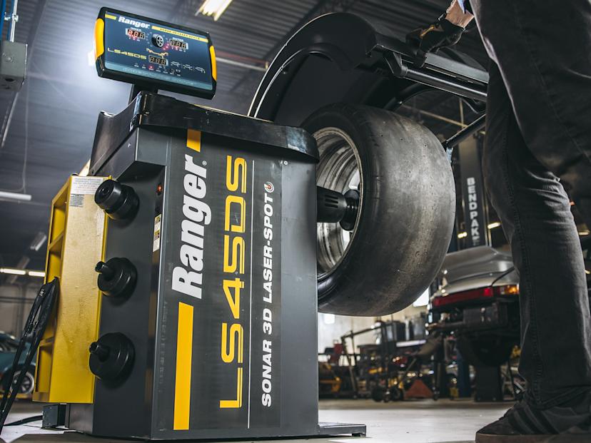 Ranger LS45DS Balances Performance Wheels with Precision