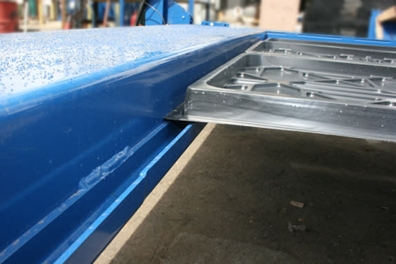 Four Post Lift Drip Tray Fitment On Steel Runway