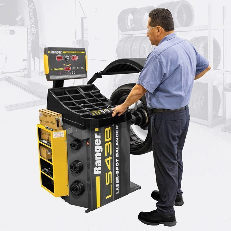 Ranger LS43B Wheel Balancer Delivers Precision Results