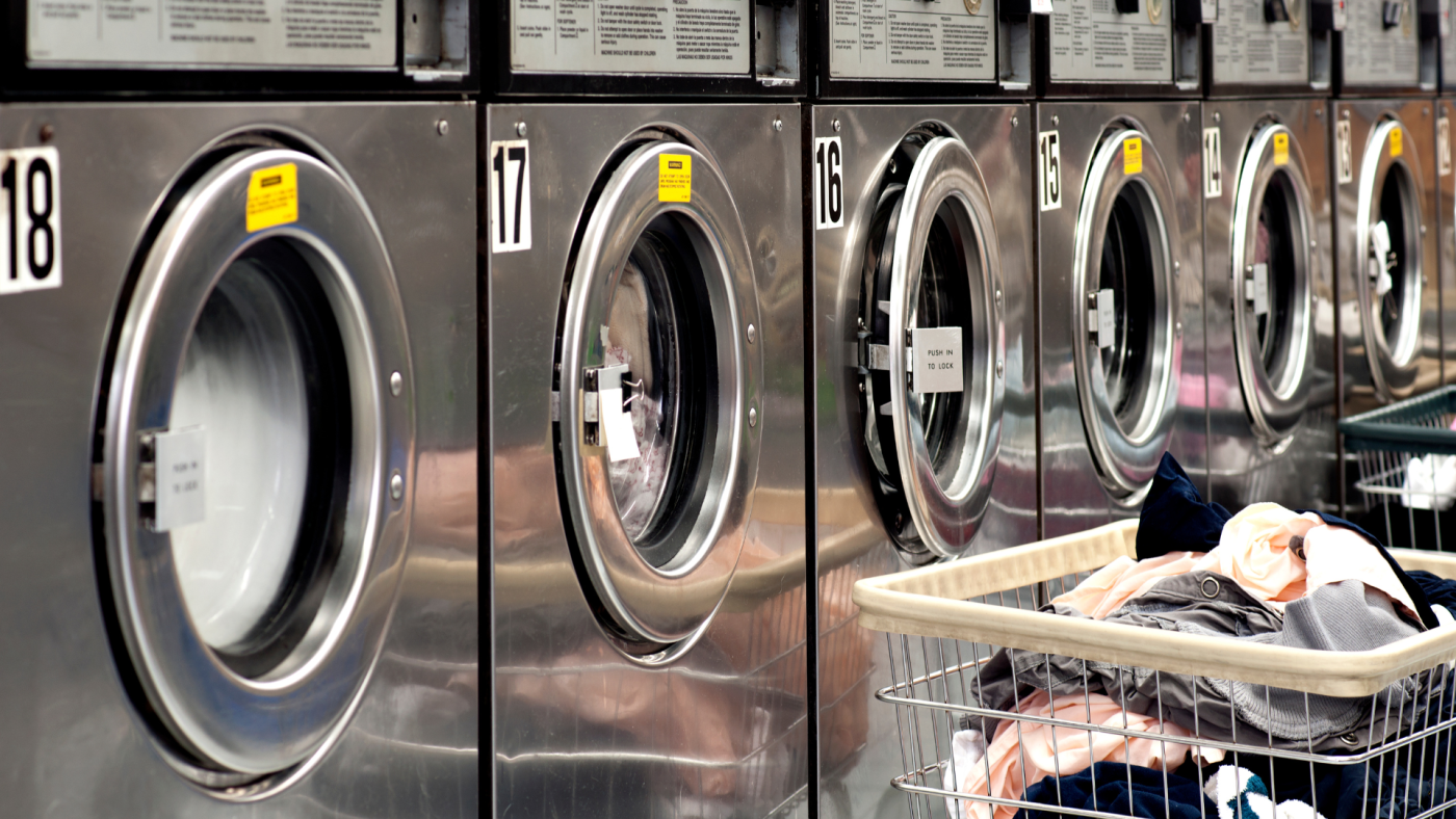 Benefits of a Laundry Service for Your Hotel