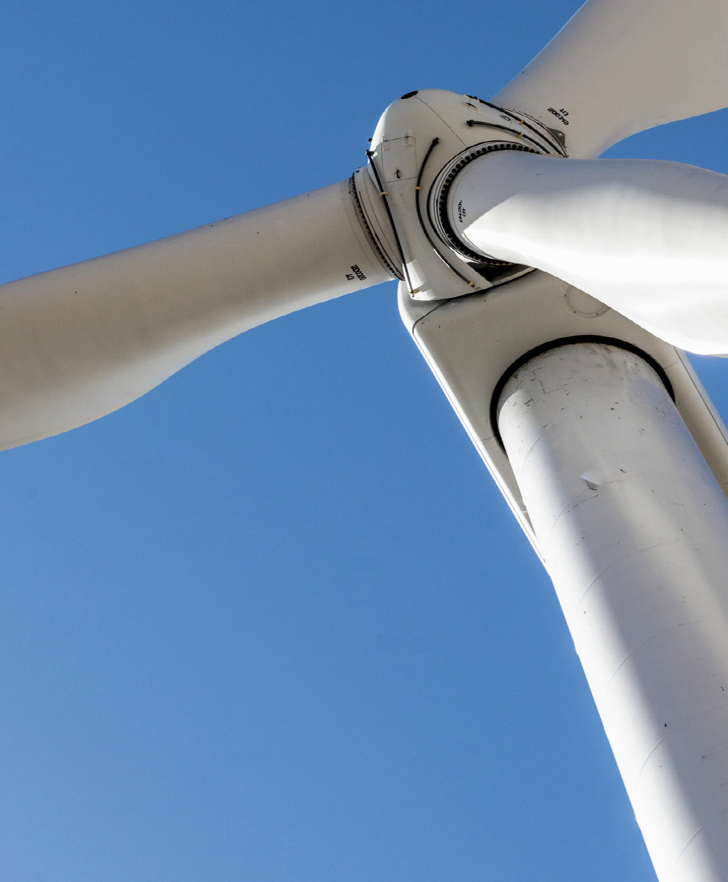 upward-photo-of-wind-turbine-desktop.jpg
