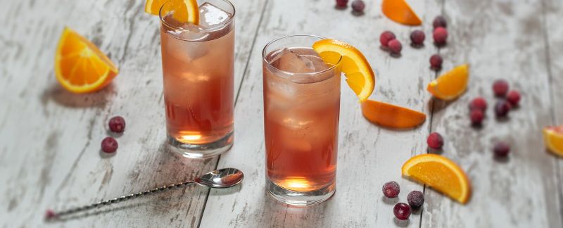 Sparkling Green Tea Cranberry Spritzers