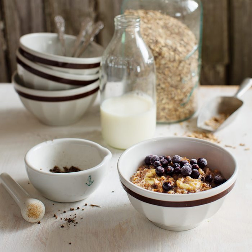 Grötblandning i skål.