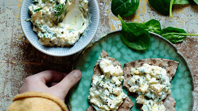 Äggsallad med spenat