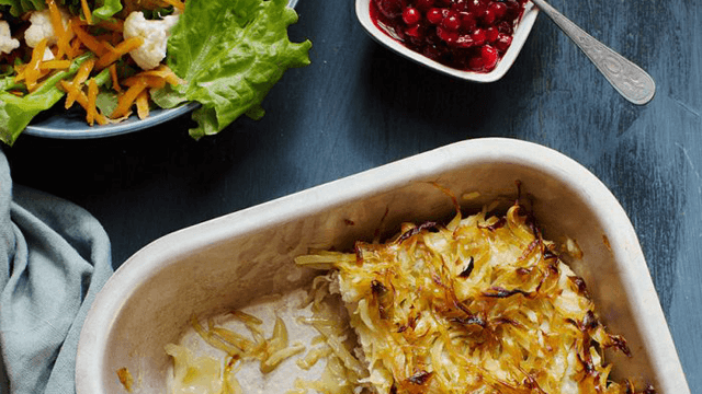 Kålpudding med kycklingfärs