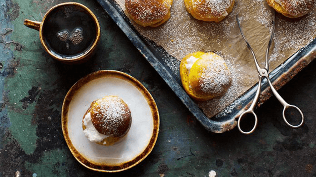 Saffranssemlor med ricotta