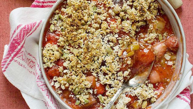 Jordgubb- och rabarberpaj