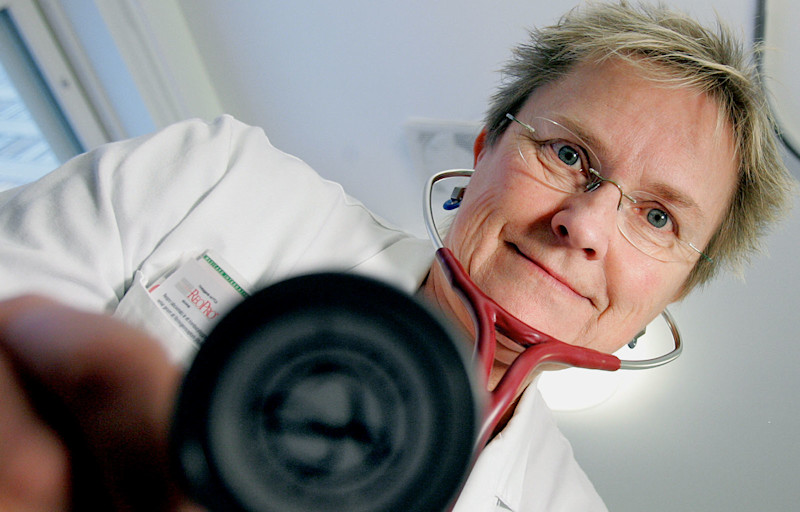 Eva Swahn, ansvarig forskare för studien, professor och överläkare vid Linköpings universitet.