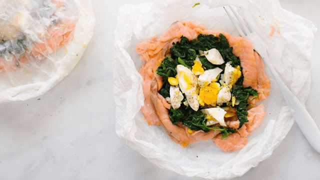 Lax och spenat i paket