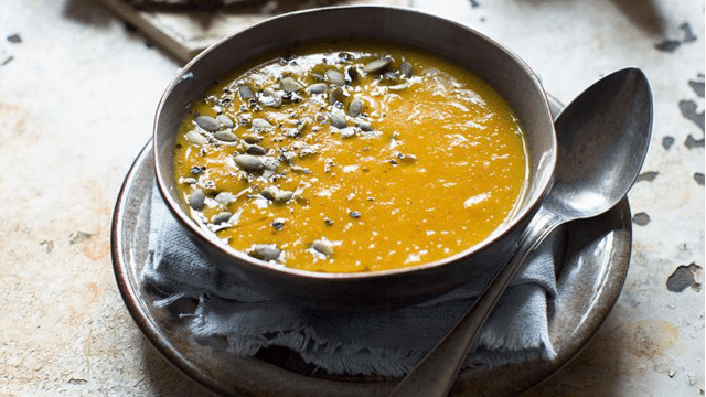 Morotssoppa med ingefära och apelsin