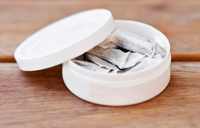 vitt-snus-johner-1600x1024