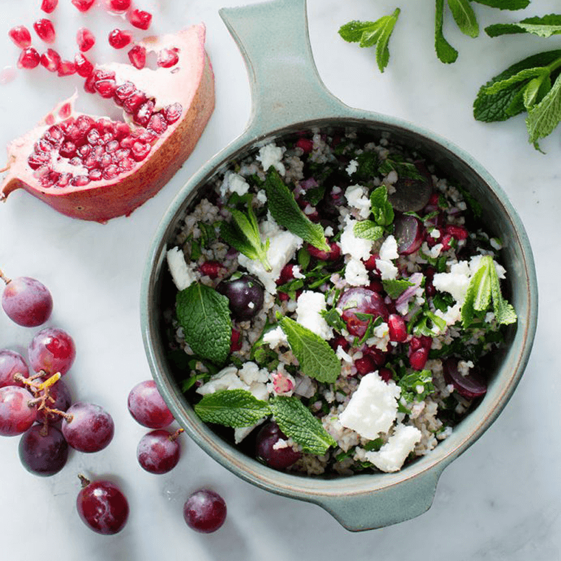 Grynsallad med granatäpple och fetaost