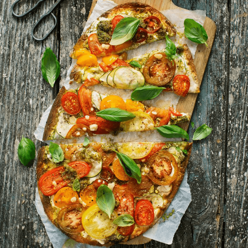 Skördepizza på lavashbröd